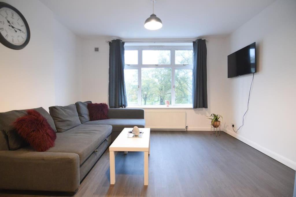 Contemporary 3 Bedroom Flat Kirkcaldy Eksteriør bilde
