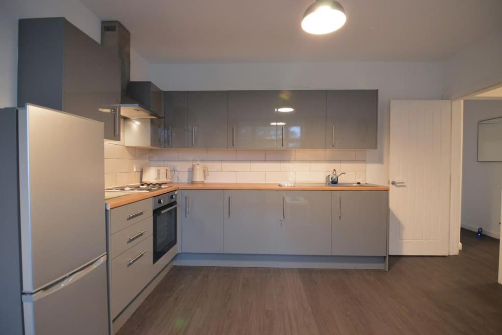 Contemporary 3 Bedroom Flat Kirkcaldy Eksteriør bilde
